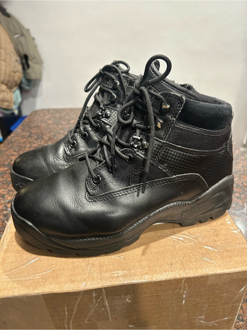 5.11 Tactical Boots Men’s 9.0 - Durable Lace-Up Uniform Work Boots Zip-Up Inside